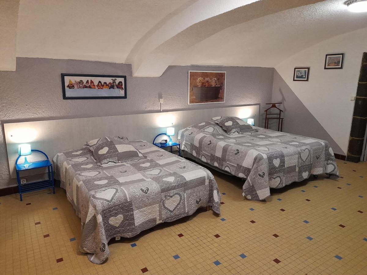 Leclosdipontine L'Ecole Des Demoiselles Pontgibaud Bagian luar foto