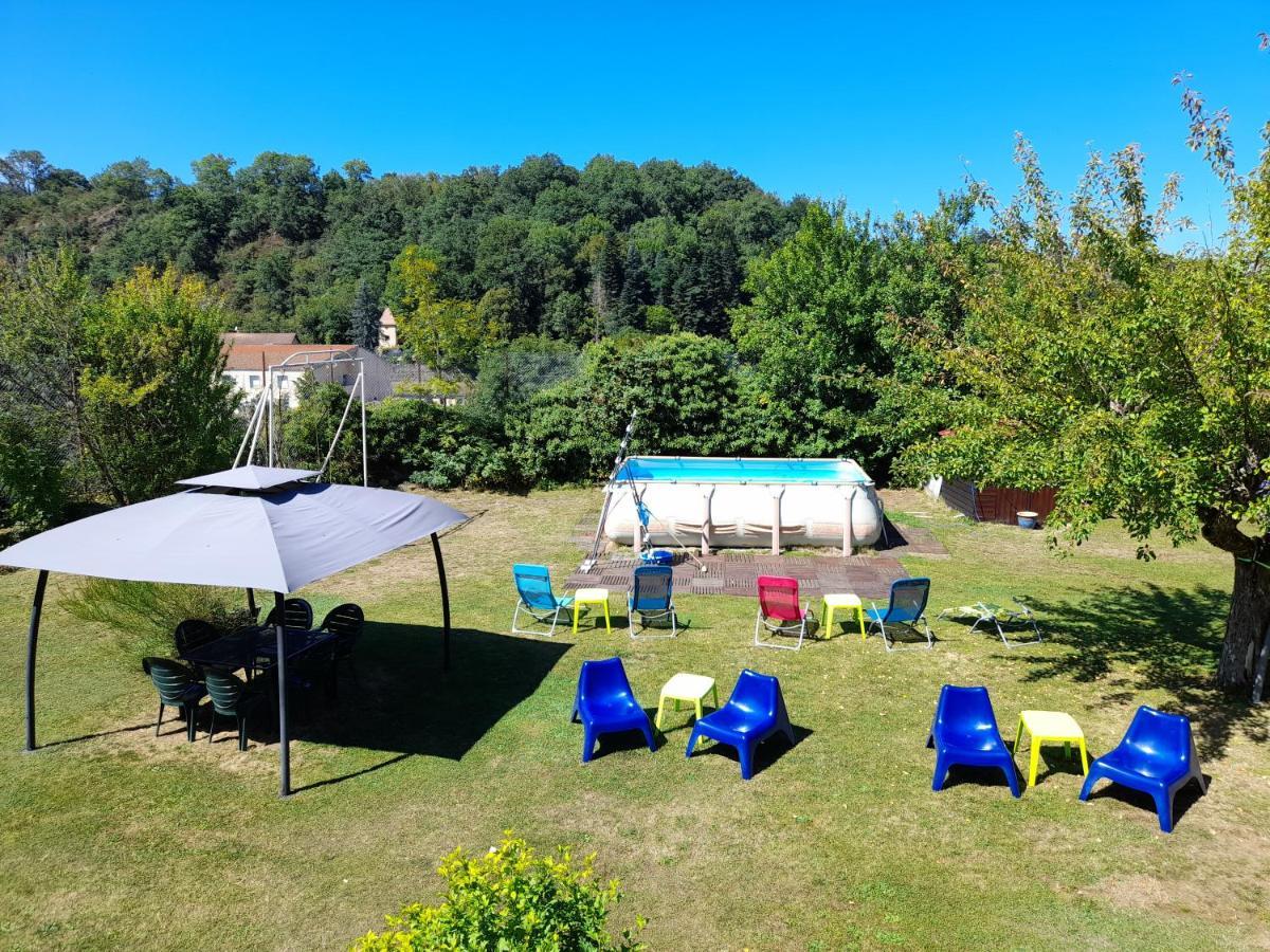 Leclosdipontine L'Ecole Des Demoiselles Pontgibaud Bagian luar foto